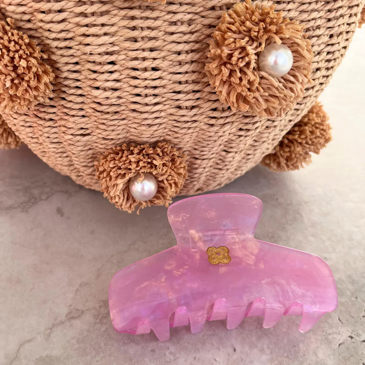 Théa hair claw, pink lemonade