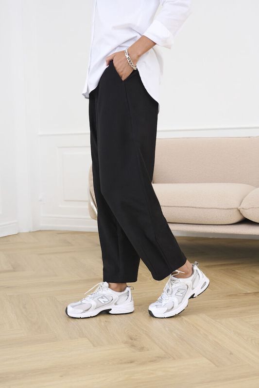 KAmerle pants cropped, black deep