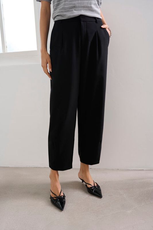 KAmerle pants cropped, black deep