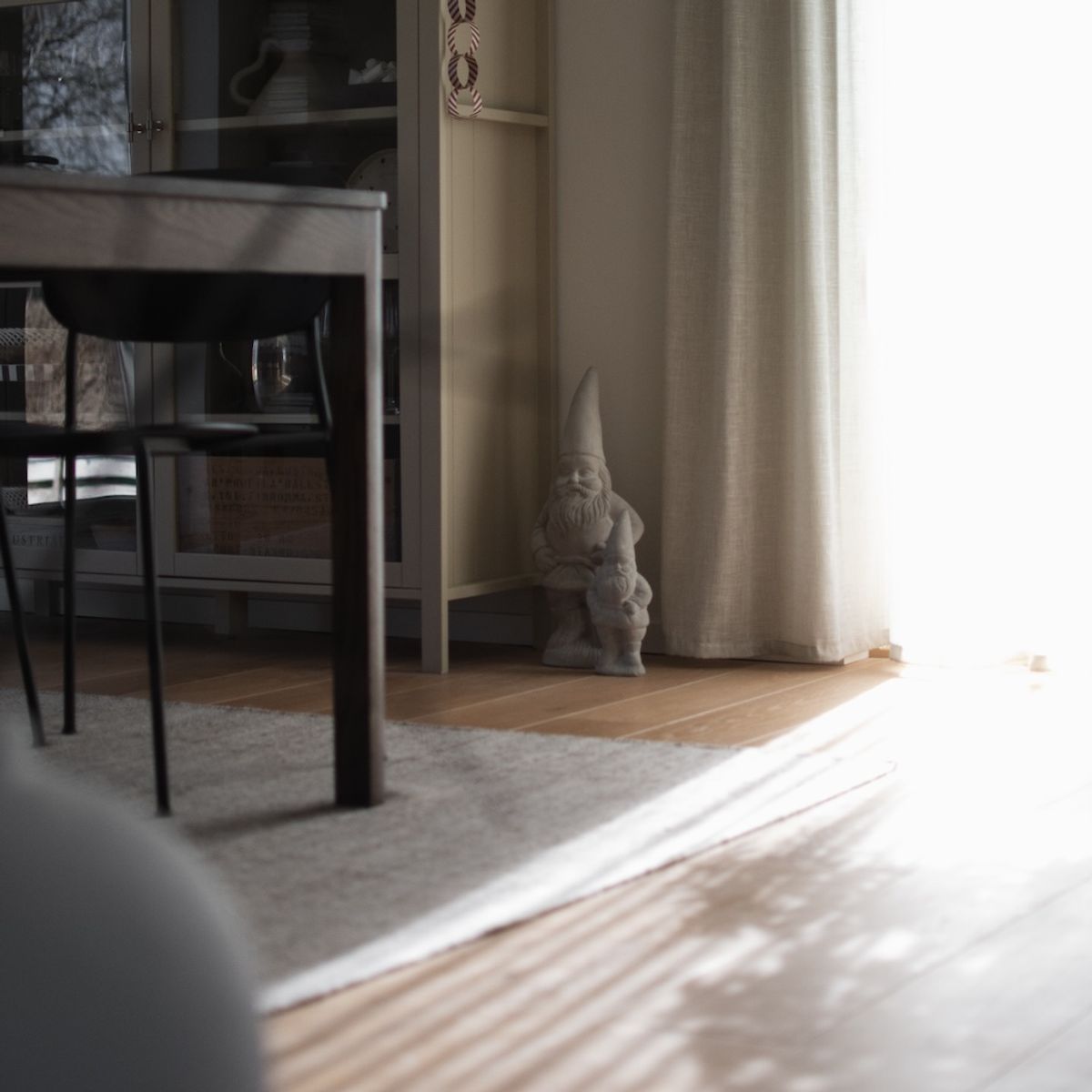 Concrete santa large